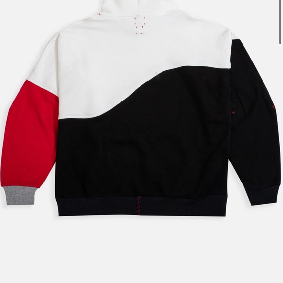 One432 Delano PR Handmade Streetwear Hoodie From Recycled Textiles. - Picture 8 of 9